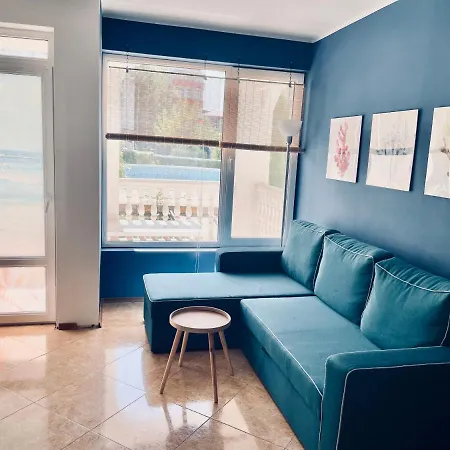 Apartment Seayou House *