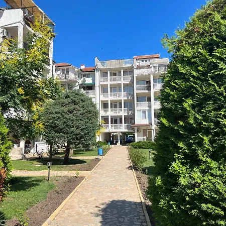 Apartment Seayou House